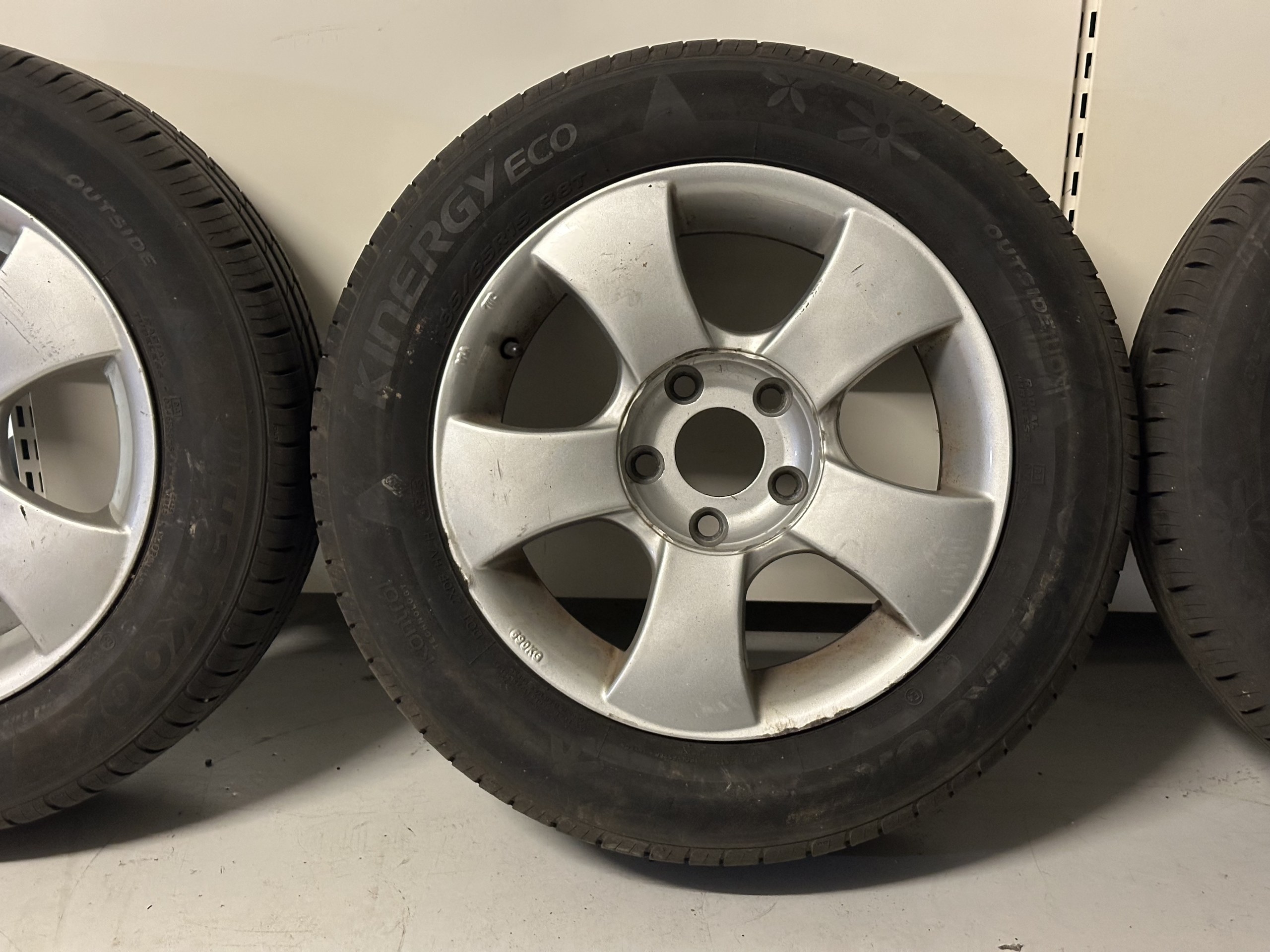 Ke203t15r83.3
