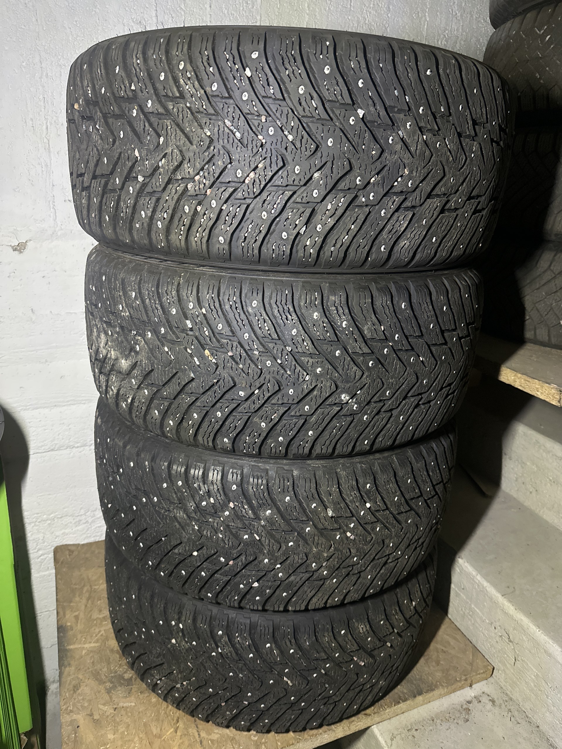 Na2454517noa89.1
