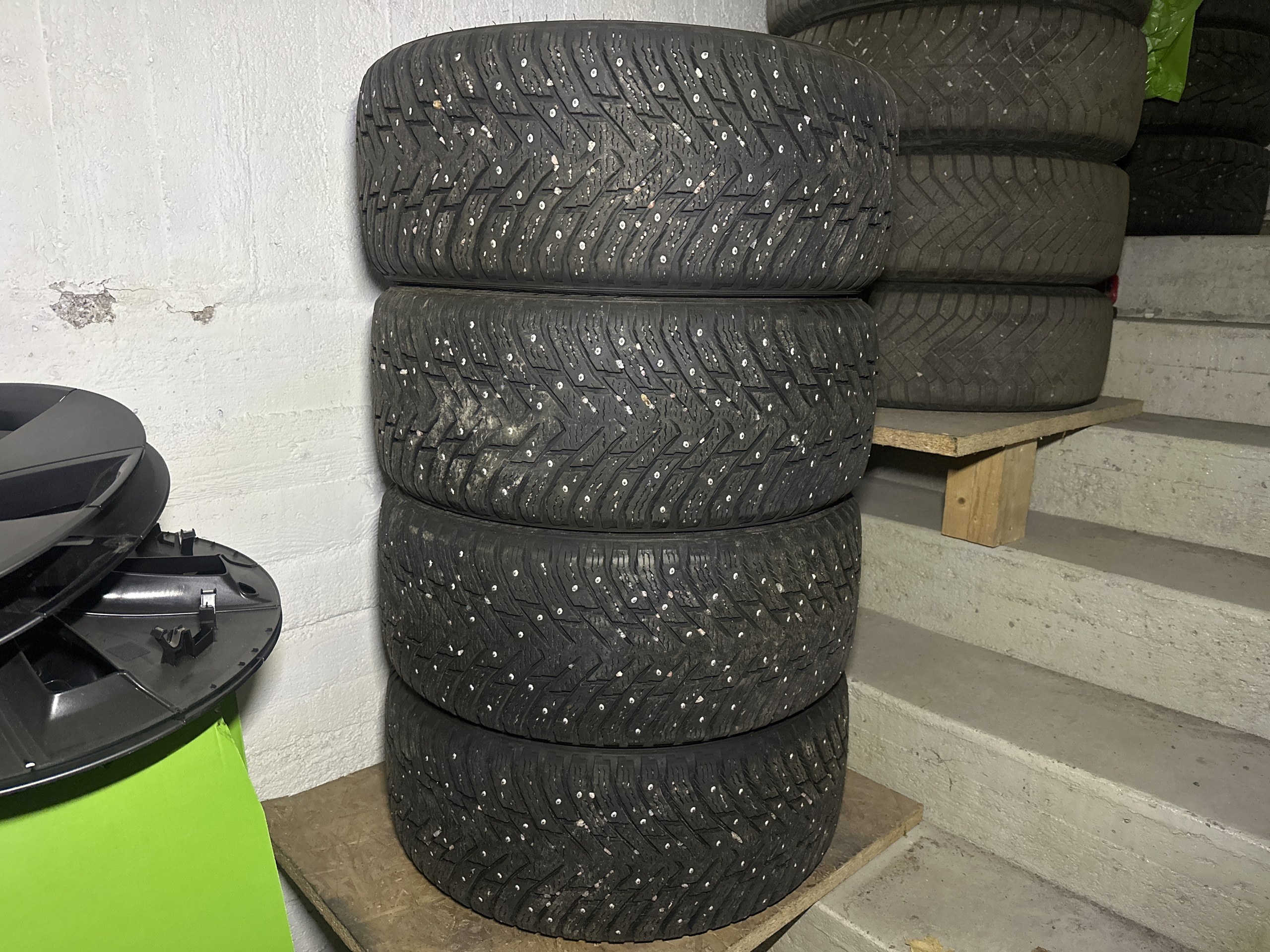 Na2454517noa89.2